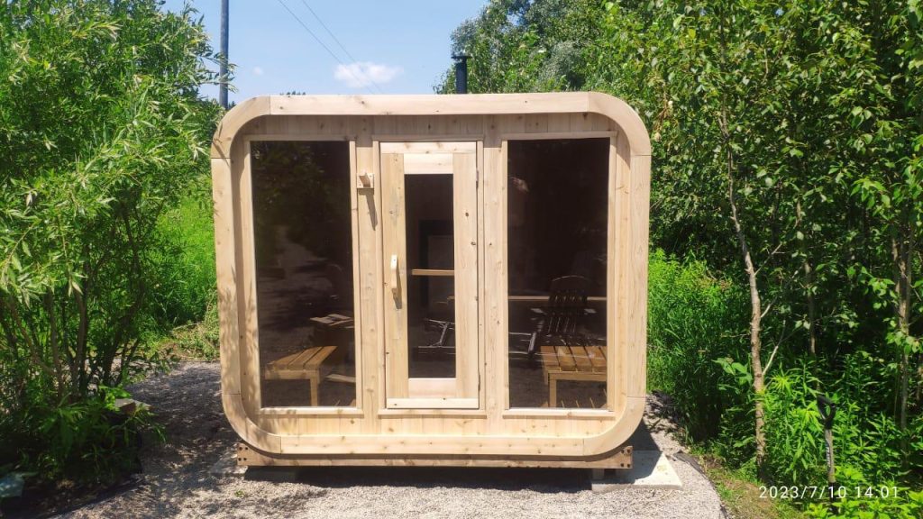 Luna Saunas